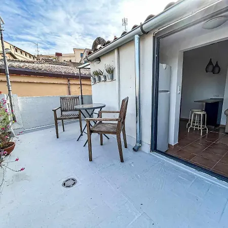 Romantic Duplex With Terrace And Great Views Girona Exterior photo