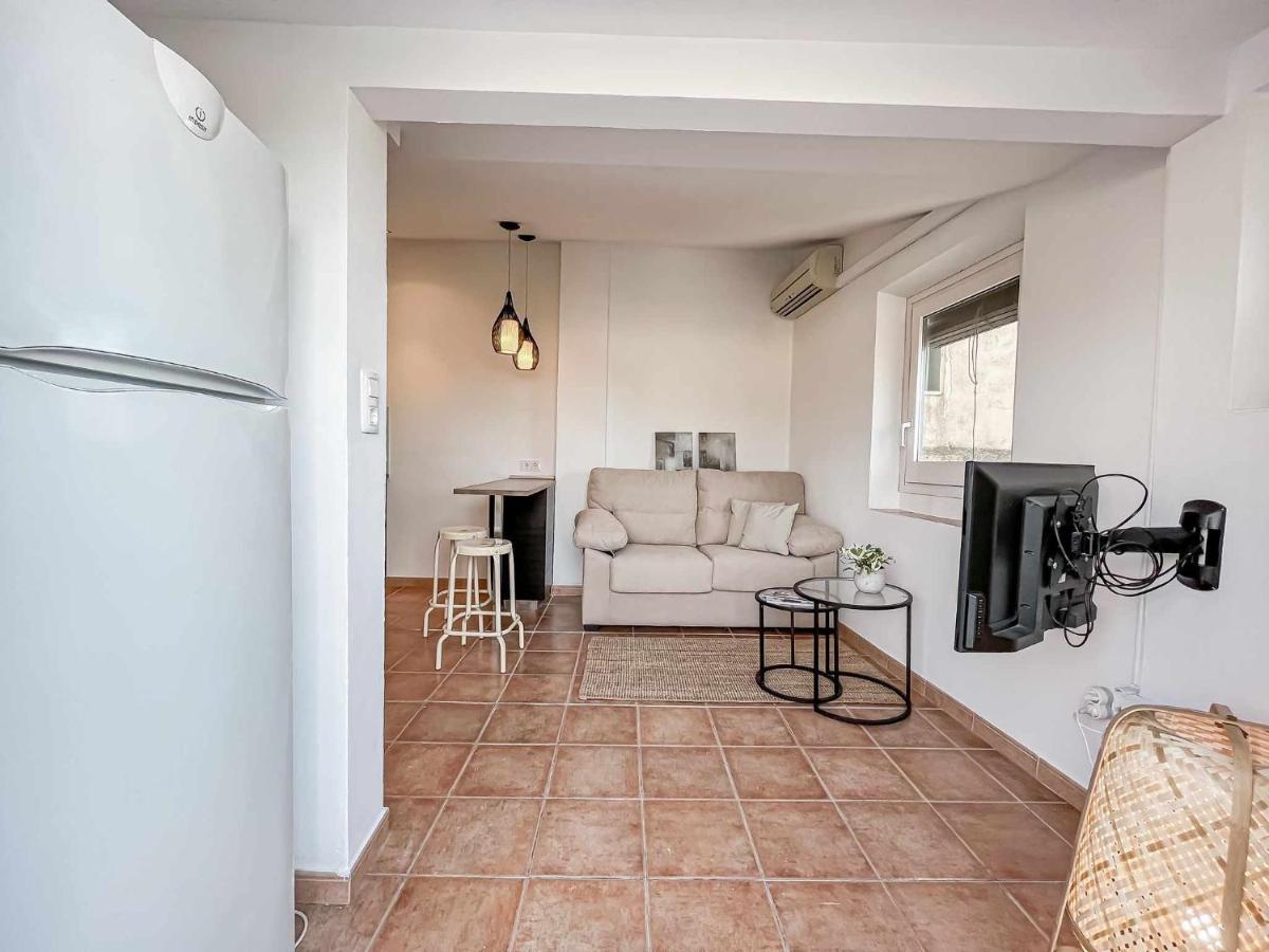 Romantic Duplex With Terrace And Great Views * Gerona